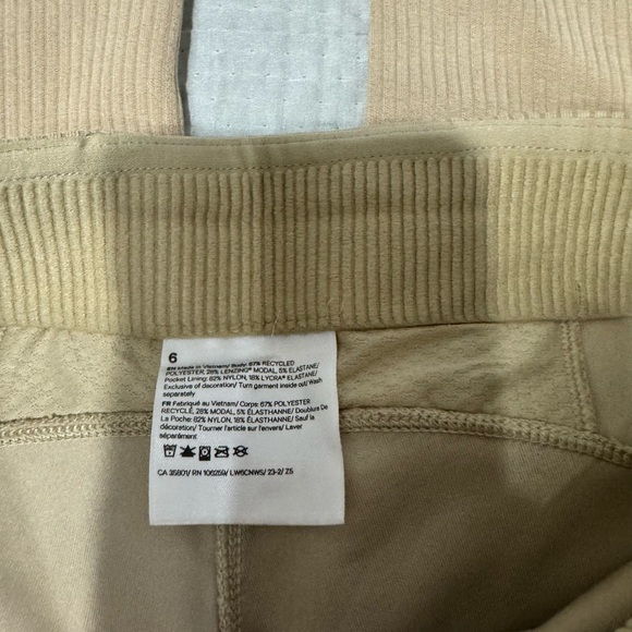 Ribbed Softstreme Zip-Leg High-Rise Cropped Pants 25" - Picture 3 of 5